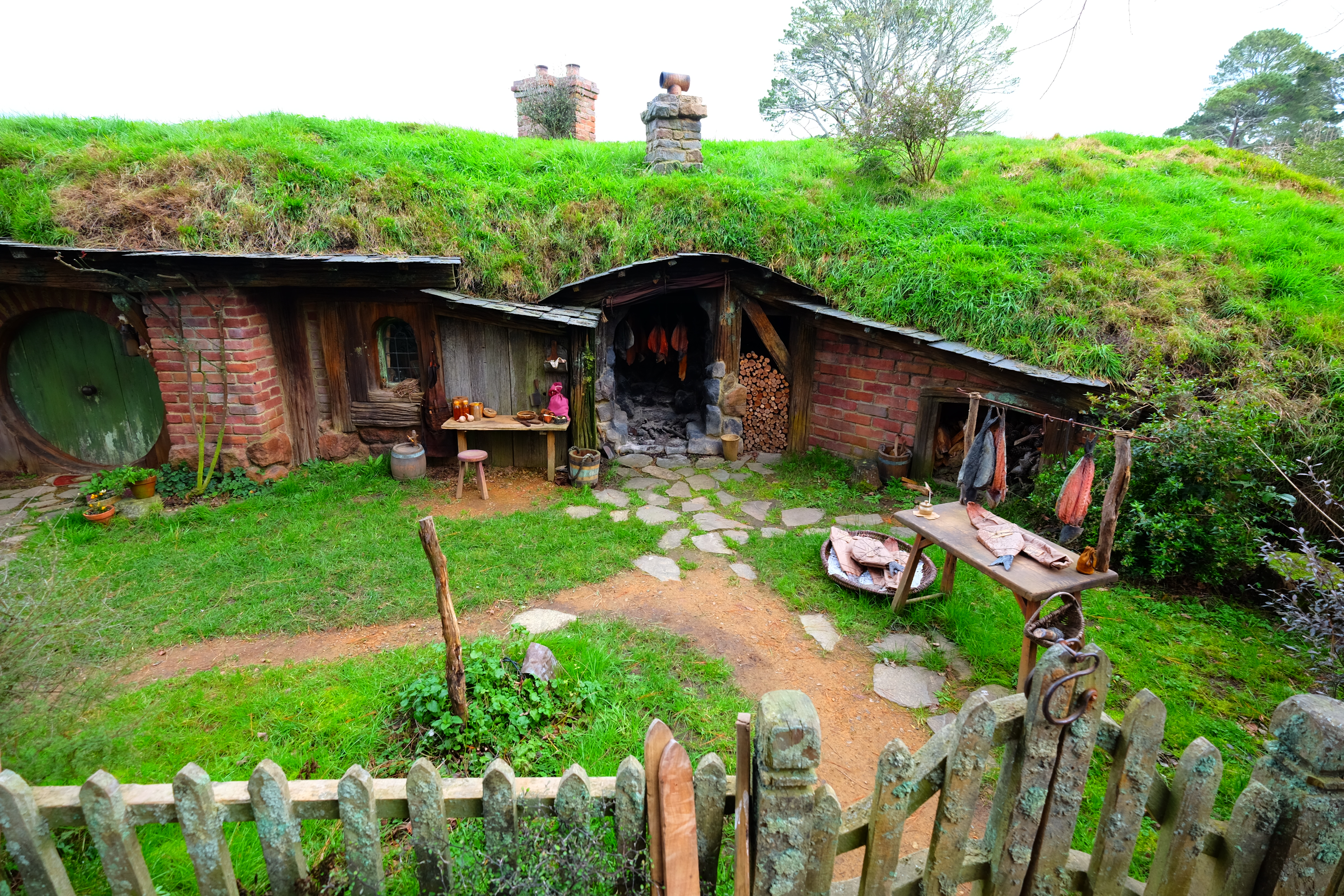 Hobbiton New Zealand photo 1