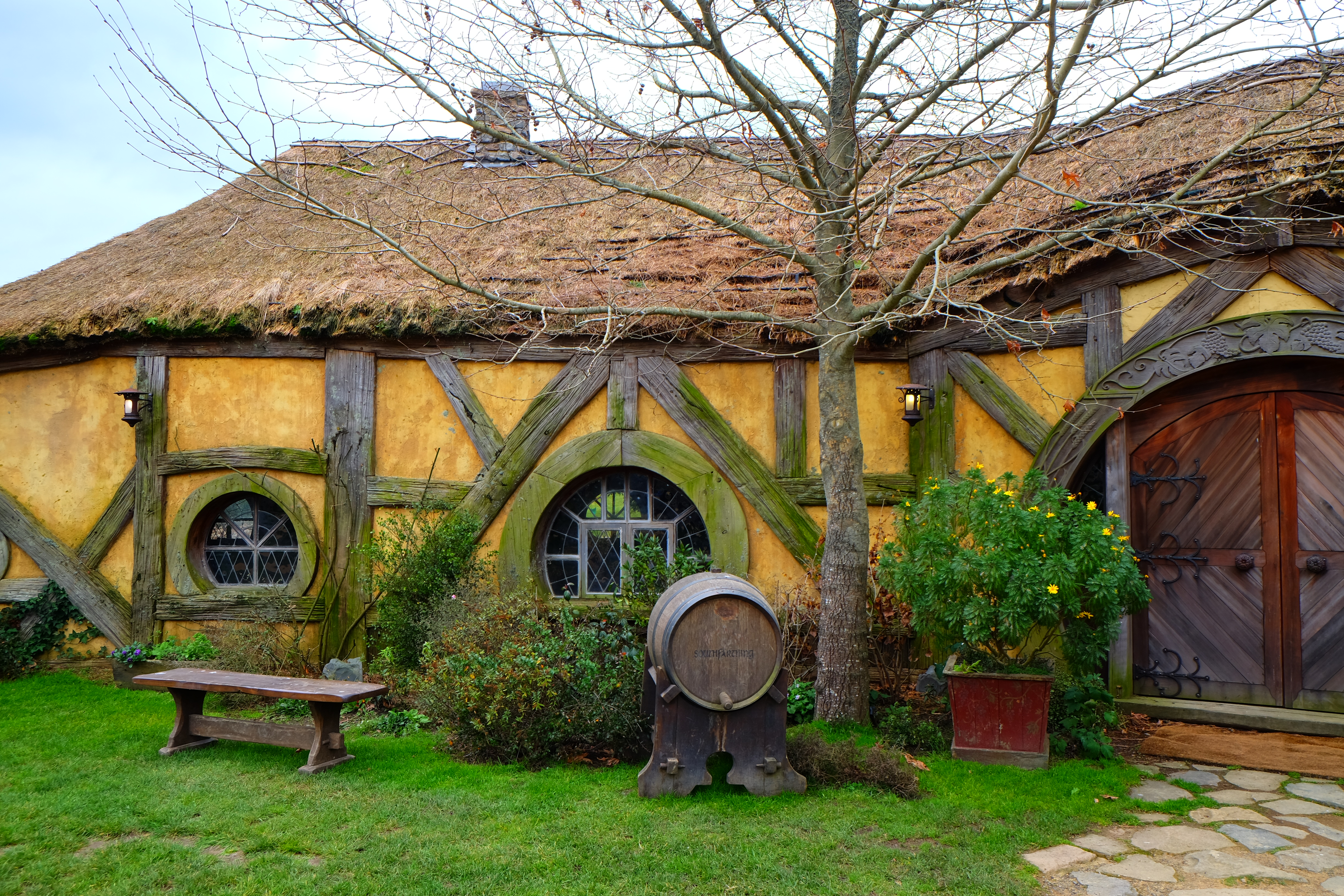 Hobbiton New Zealand photo 2