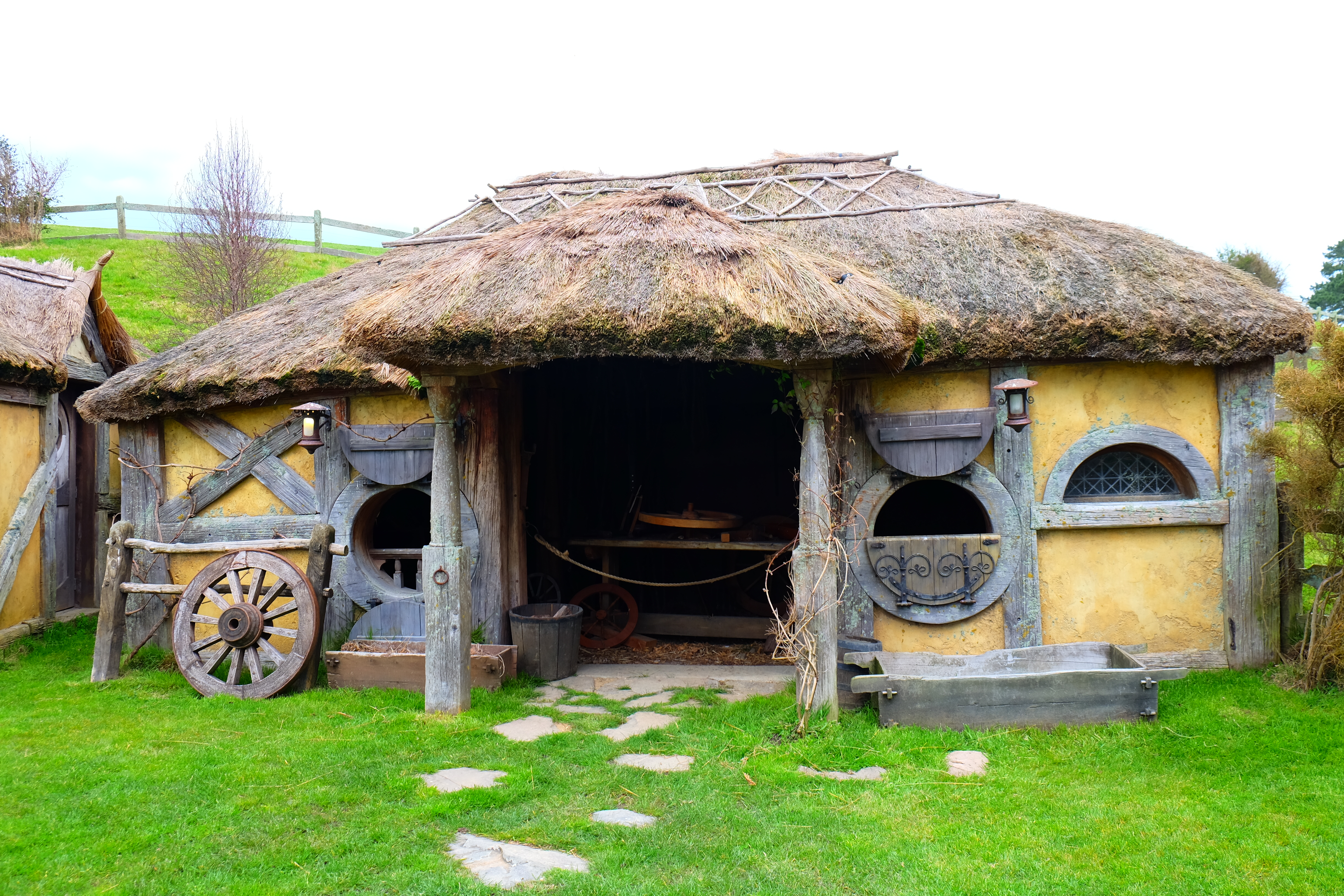 Hobbiton New Zealand photo 3