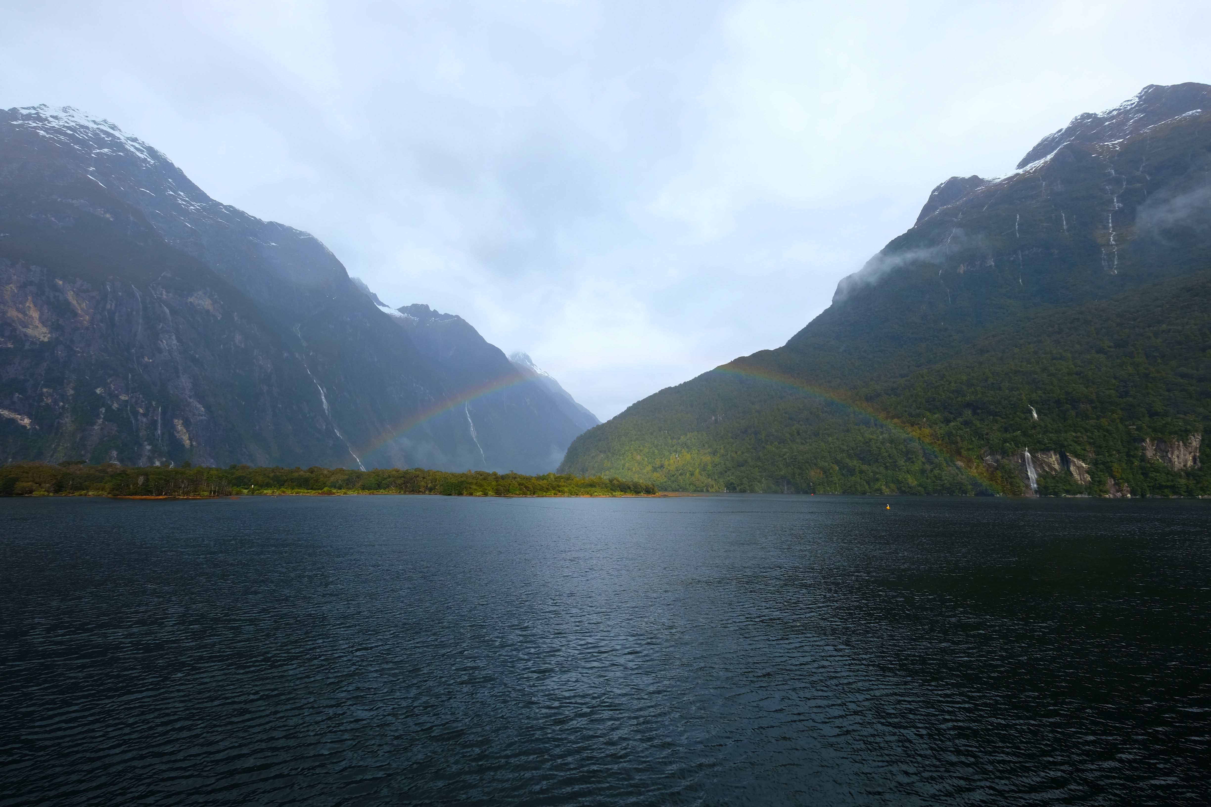 Milford Sound New Zealand photo 3