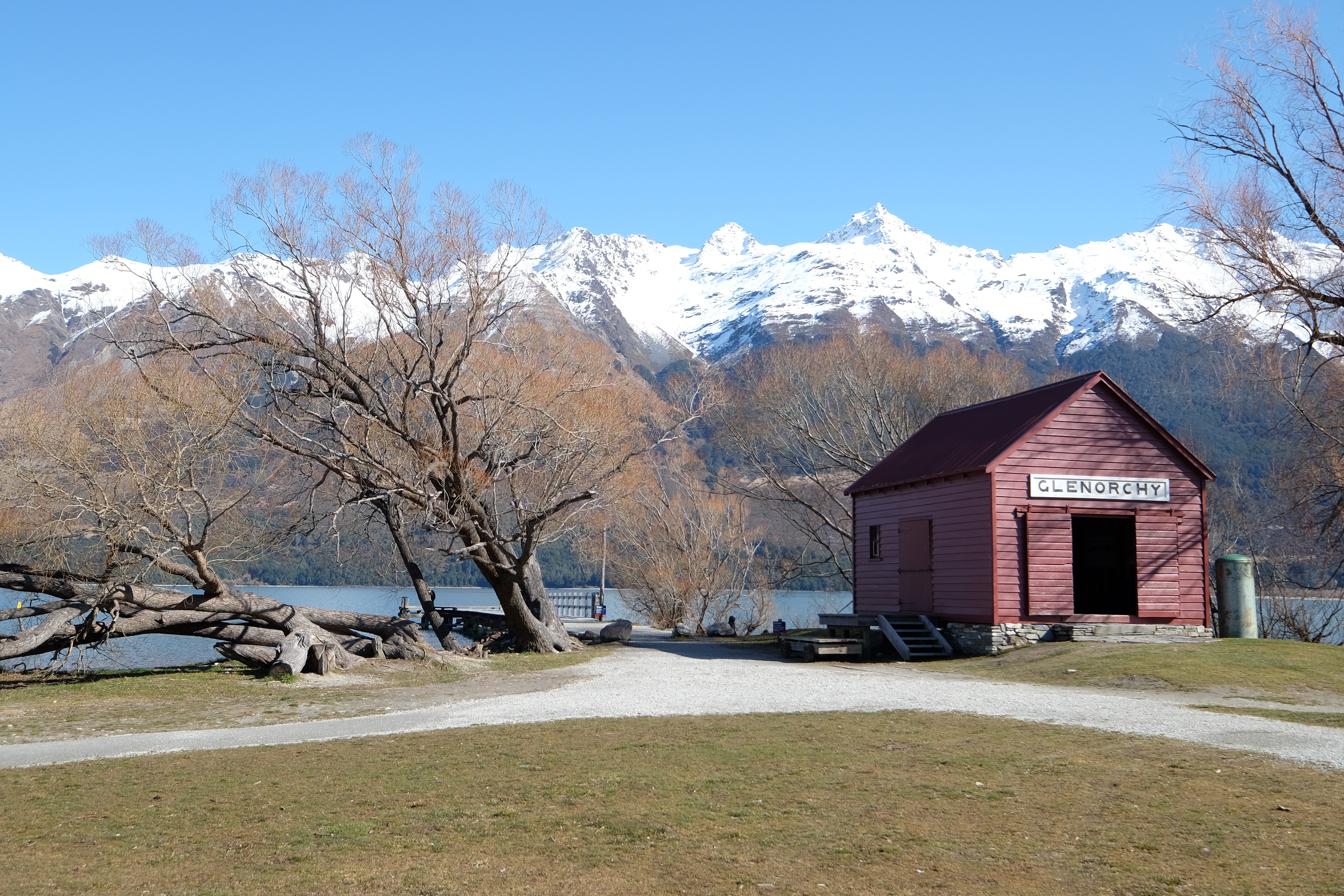 Queenstown New Zealand photo 1